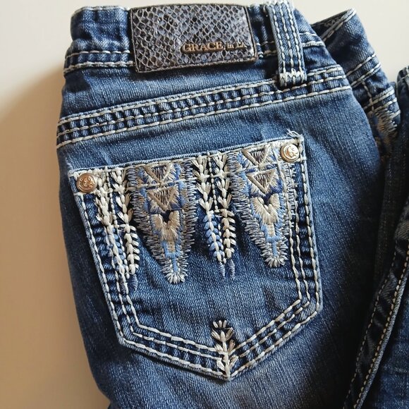 Grace in L.A. Distressed Jeans Set of 2 GUC Size 28 x 32 - Picture 2 of 12